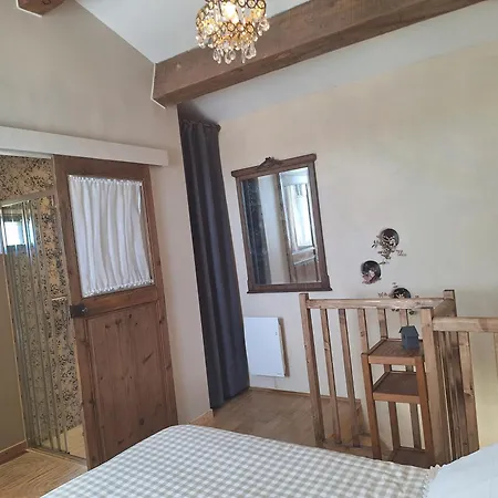 Logis De Bois Roche 3 Le Pigeonnier Holiday home Saint-Palais (Gironde)